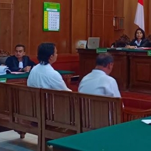 Lagi, Jaksa Hadirkan Dua Polisi Di Kasus Rasisme